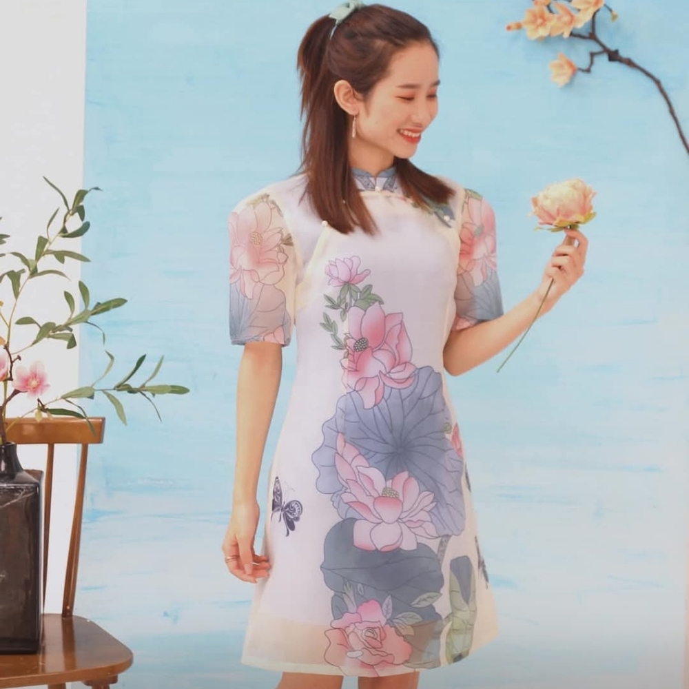 Blue Floral Cheongsam